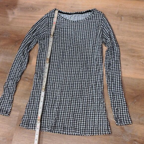 The limited perfect tee super soft hounds tooth long sleeve size m - Picture 4 of 4